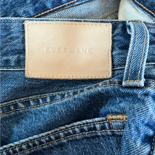 Everlane Women’s The Curvy 90s Cheeky Straight Leg‎ Jeans Northridge Wash 6/28 - Image 3