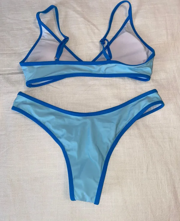 Bikini - Image 2