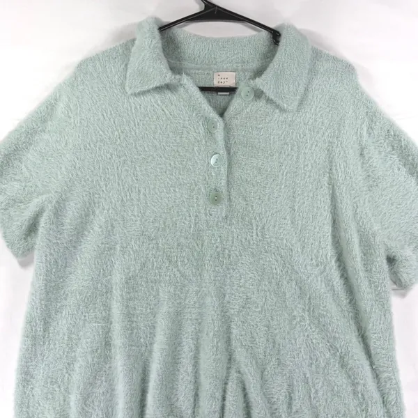 A New Day Sage Green Fuzzy Eyelash Knit Short Sleeve Polo Sweater Large - Image 3