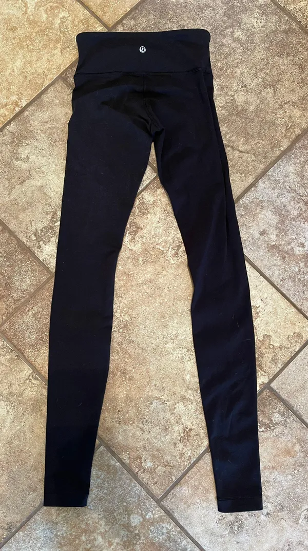 Lululemon Leggings - Image 3