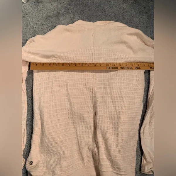 Lululemon Athletica light Pink Cardigan - Image 9