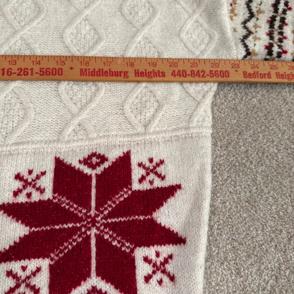 American‎ Eagle Patchwork Fair Isle Snowflake Mock Neck Sweater Medium Cream Red - Image 7
