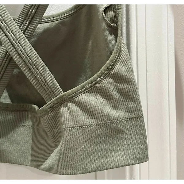 Athleta Aurora Sports Bra - Image 4