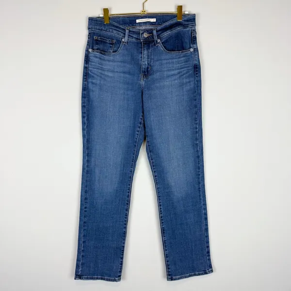 Levi’s Classic Straight Medium Wash Jeans Size 27‎ - Image 2
