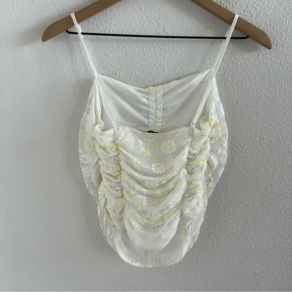 Zara White Ruched Draped Daisy Floral Cami Top Daisy Medium - Image 2