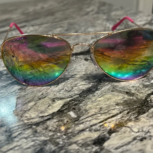 Red and Pink Aviator Sunglasses with Double Bridge - Image 7
