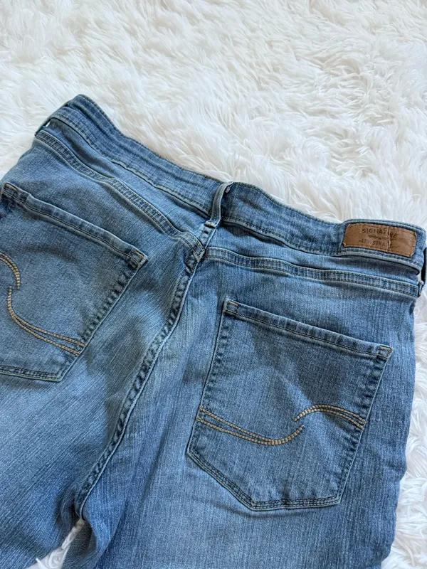Levi’s Skinny Jeans - Image 2