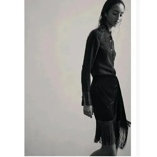 NWT Zara Women Black Fringed Velvet High Waist Ruched Front Detail Mini S #1140 - Image 2