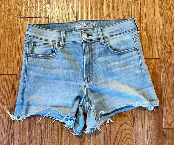 American eagle high rise shortie size 10 - Image 2