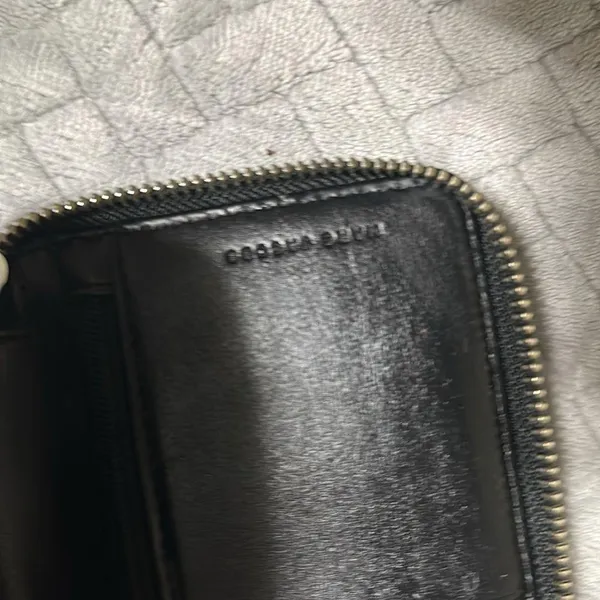 MARC JACOBS Beige and Black Seams Genuine Leather Wallet Purse - Image 5