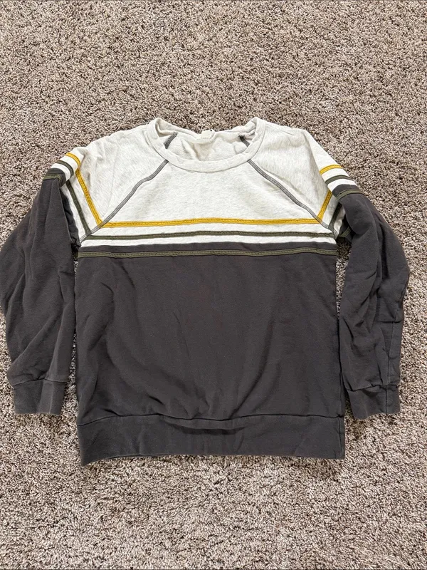 Hem & Thread Crewneck Sweatshirt - Image 2