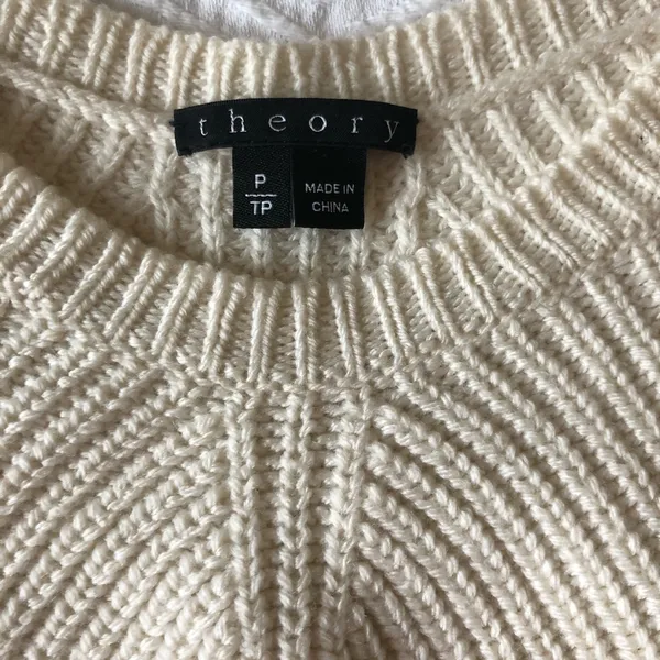 Theory wool scoop sweater size S - Image 4