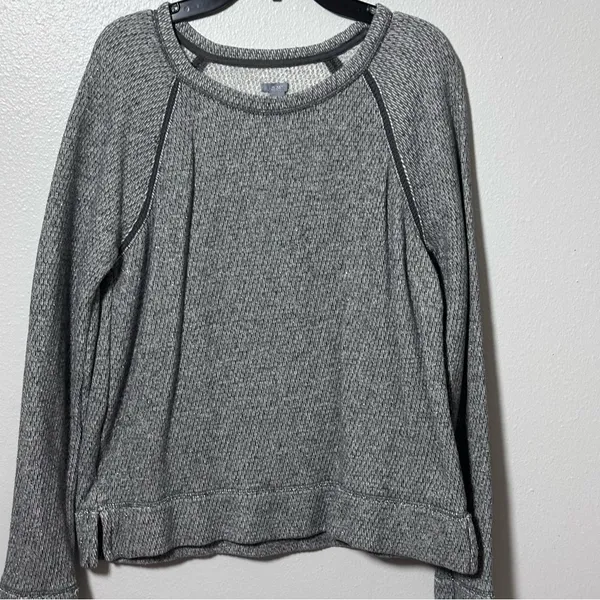Aerie Women Crewneck Pullover Sweater Gray Size Small‎ - Image 2