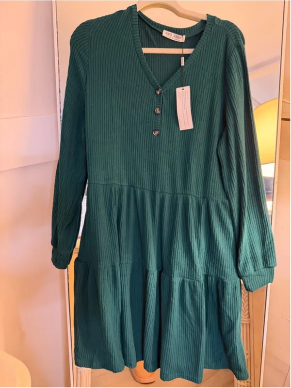 NEW Super Soft Long Sleeve Sweater Button V Neck Knit Ribbed Dress XL - Image 4