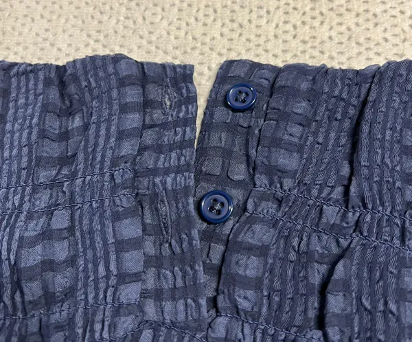 Navy Blue Textured Ruffle Semi Sheer Long Sleeve Blouse Size Medium EUC - Image 7