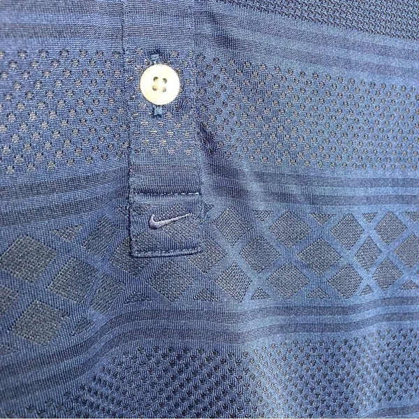 Nike golf polo shirt size‎ large - Image 2