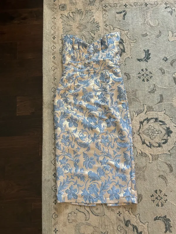VICI Dress - Image 2