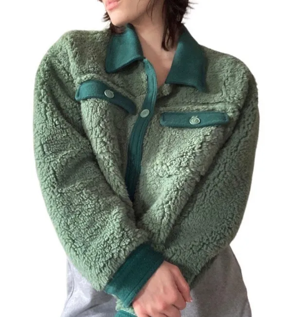 PacSun Green button down long sleeve cropped fleece jacket never worn - Image 2