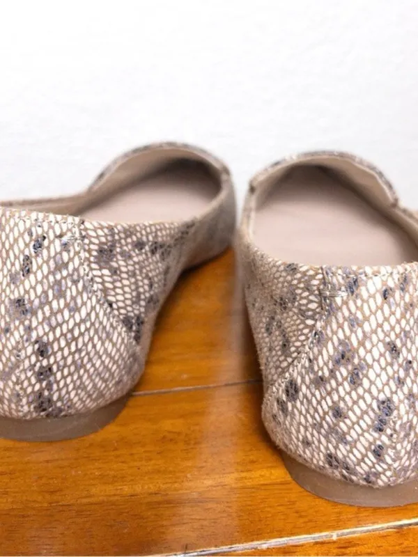 NWT Essex Lane Aleanor Pointed Toe Flat 6 Tan Multi Snake Faux Leather - Image 5