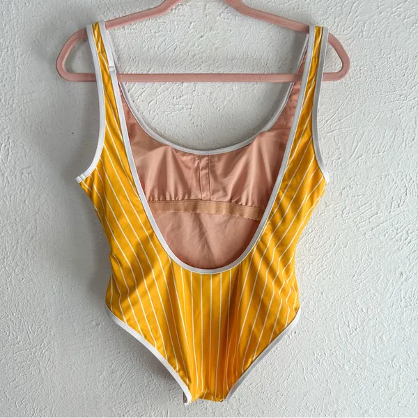 J. Crew Scoopneck one-piece swimsuit in stripe Yellow Sz 8 - Image 3