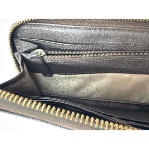 Michael Kors Jet Set Brown Signature Zip Around Wallet Gold Tone Logo Large - Image 6