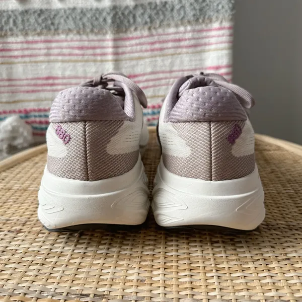 New Balance Fresh Foam X 880 V15 Linen Dark Ice Wine Passion Fruit Sneakers 9 - Image 5