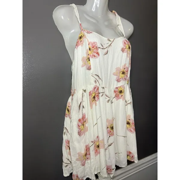 Kimchi Blue Romper Womens Medium White Floral Smocked Double Strap Boho - Image 4