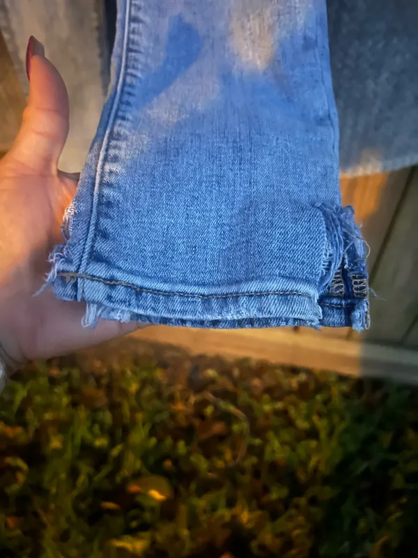 American Eagle Jean - Image 3
