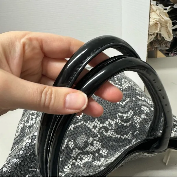 Betsey Johnson Betsyville Black White Floral Sequined Tote Bag Handbag Tote Purse Y2K McBling - Image 5
