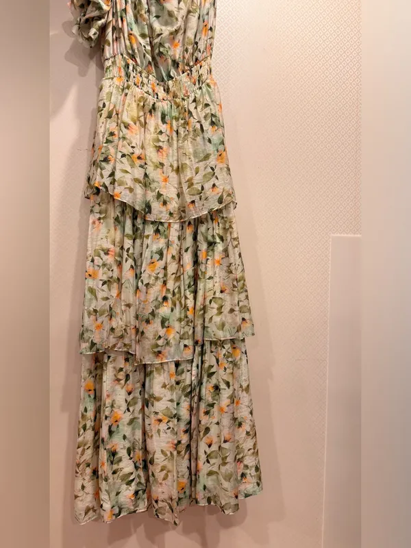 Anthropologie Astr Floral Imelda Maxi Dress One-Shoulder Tiered - Image 13