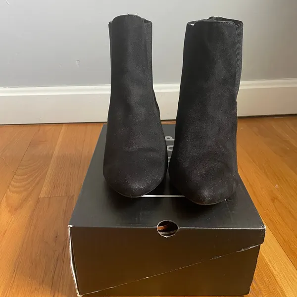 Emilia Booties Pointed Toe‎ Kitten Heel Black Minimalist Neutral Vegan Suede Zip - Image 6