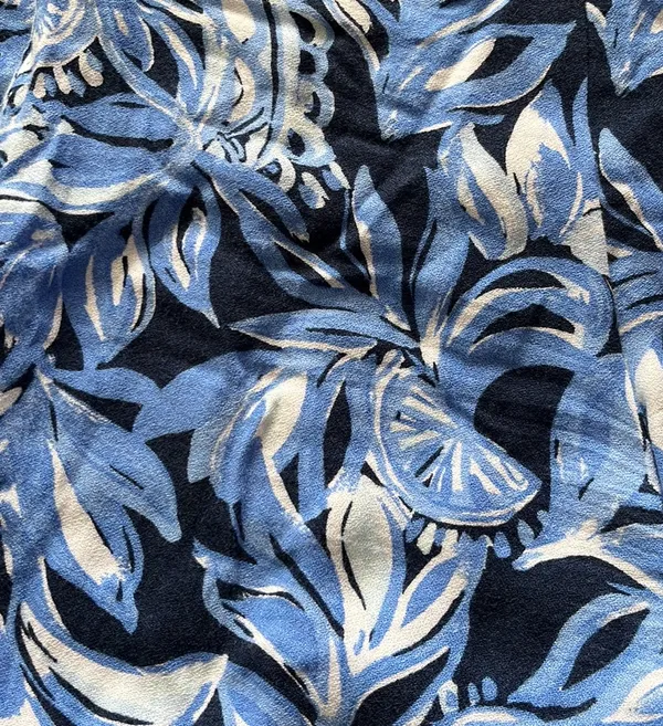 Lilly Pulitzer Avery Crop Pants - Image 4