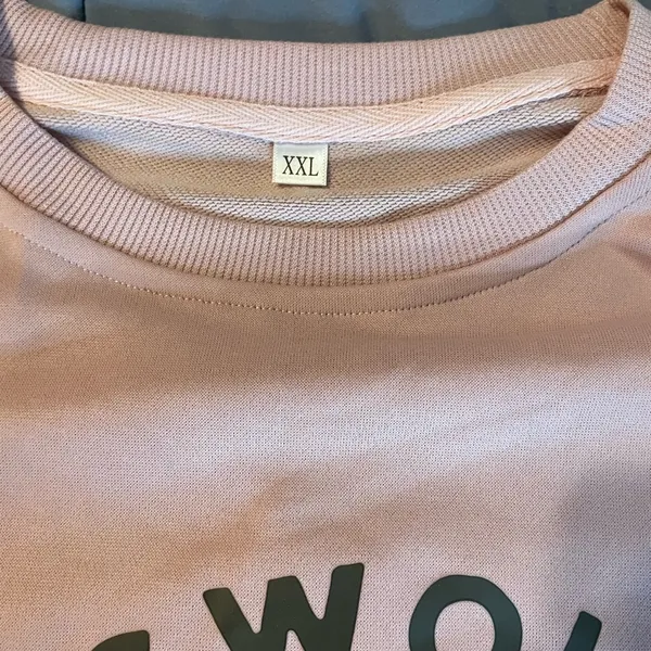 Sweatshirt Griswold Christmas XXL Pink new - Image 3