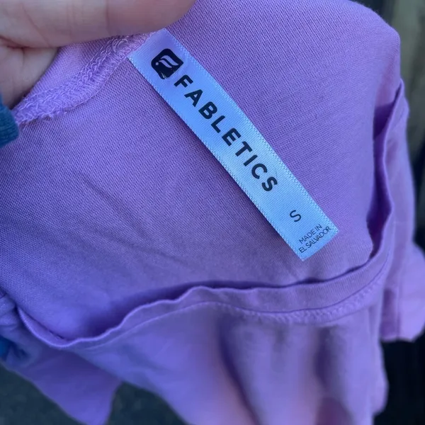 FABLETICS LILAC OPEN BACK ACTIVE TEE - Image 4