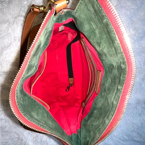 Dooney & Bourke vintage large satchel rustic in a cognac color. - Image 14