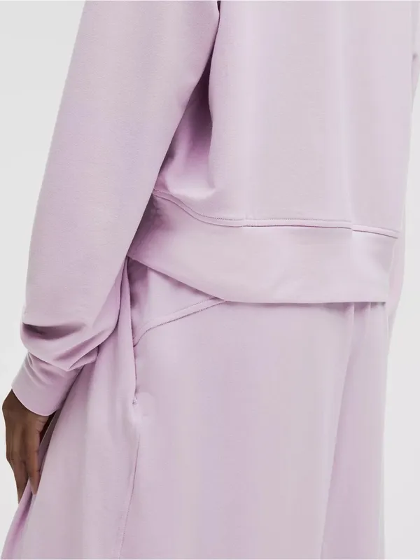 NWT Lululemon becalm Scoop-neck relaxed fit pullover lilac play size small - Image 3