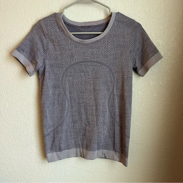 Lululemon Swiftly Relaxed Short Sleeve Purple Quartz / Violet Grey - Image 7