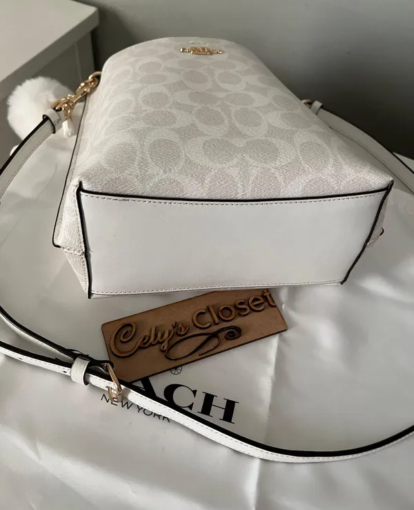 Coach Bucket Bag - Image 4