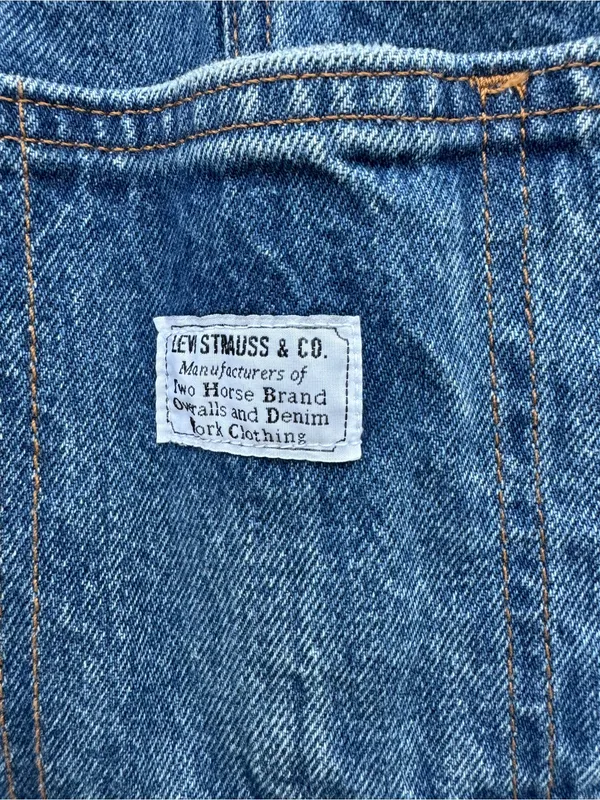 Levi’s Vintage Shortails - Image 7