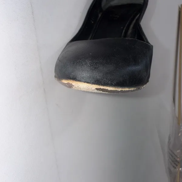 Gucci Amputee Right Only Old Money Classy Pump Leather Black Shoe Store Prop 36 - Image 14