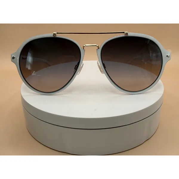 Velvet Eyewear White Gold Aviator Sunglasses‎ with Gradient Lenses and Case - Image 2