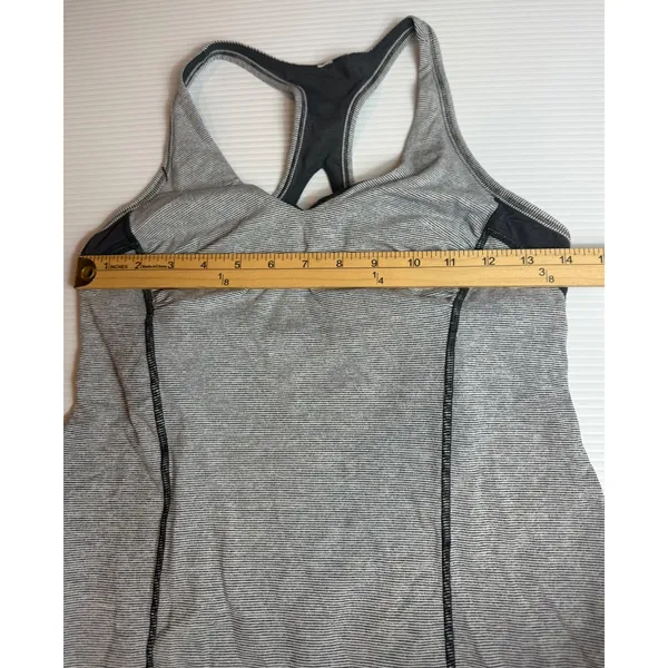 Lululemon Striped Tank Top Racerback Built-In Bra Athletic Workout Gym‎ Size 8 - Image 3