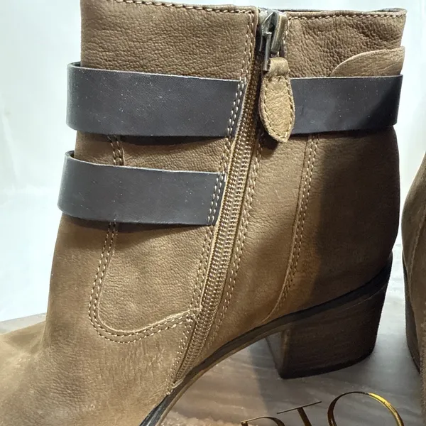 Franco Sarto A-Linden Ankle Boots Womens US 8.5M Brown Leather 2” Heel In Box - Image 2