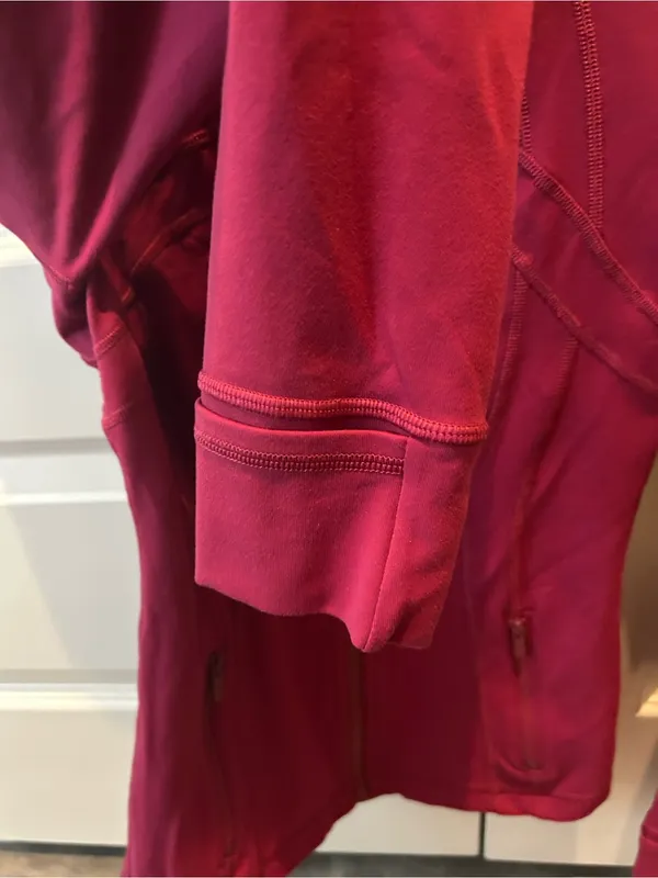 Lululemon Define Jacket Raspberry Deep Luxe Size 4 Athleisure $128 - Image 4