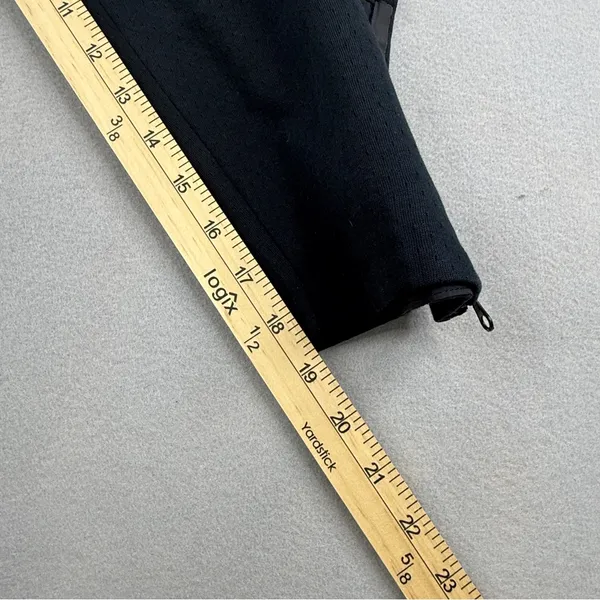 Nike Tech Fleece Cropped Pants Womens S Black Zip Hem Jogger 831711-010 - Image 9