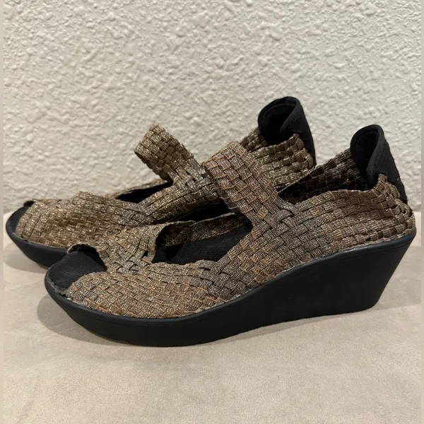 Steven by‎ Steve Madden Stylish Women's Woven Sandals Size 8..5 - Image 3