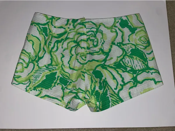 Lilly Pulitzer Liza Shorts - Image 3