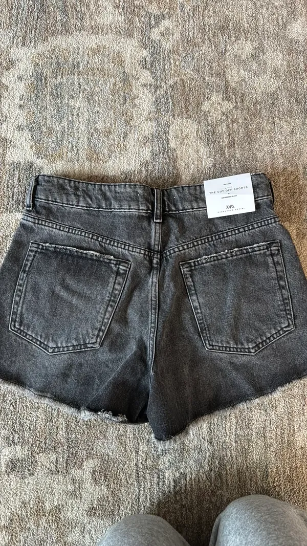 ZARA Black Shorts Denim Cut-Off - Image 2