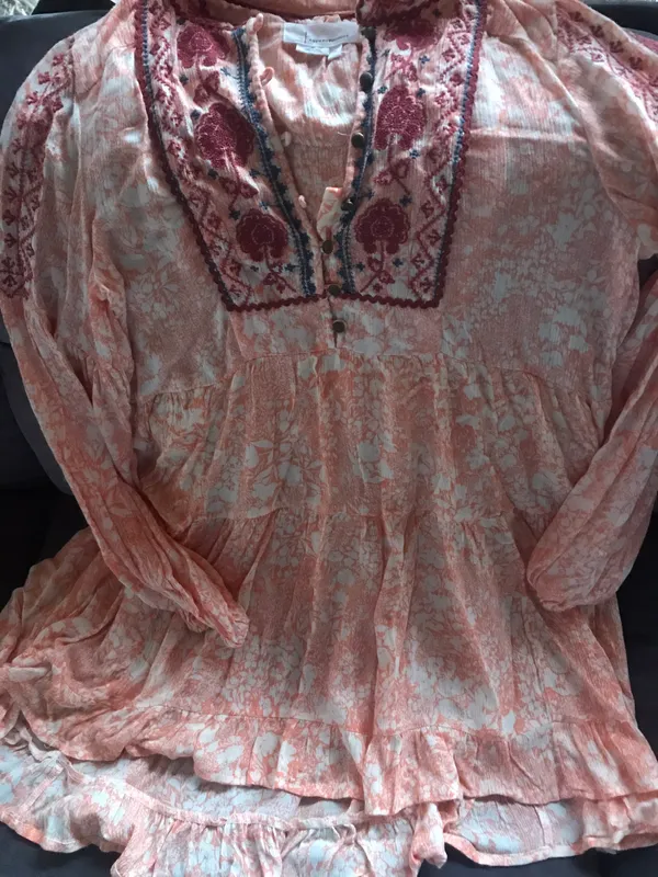 Anthropologie Long Sleeve Flowy Dress - Image 4