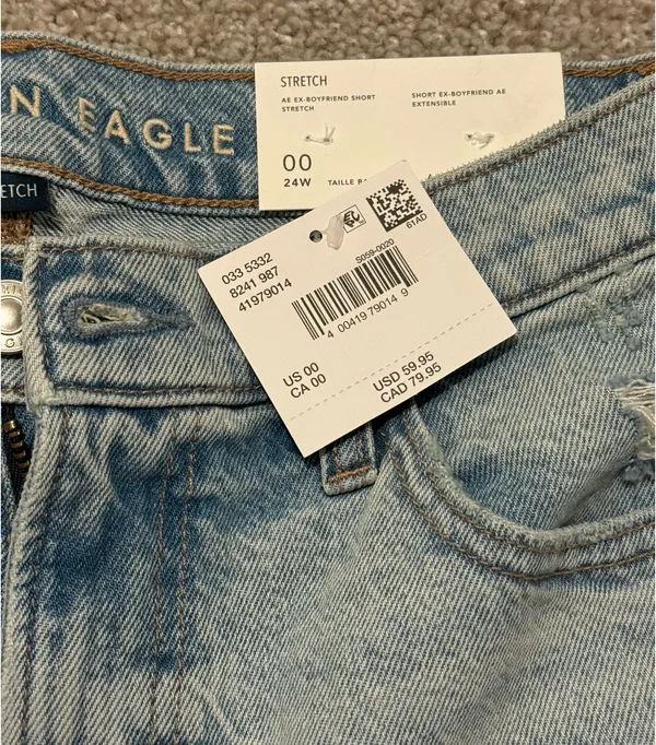 NWT AE Jean Shorts - Image 4